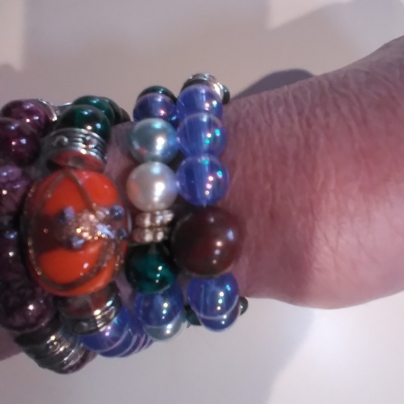 Boho Tree of Life Stretch Bead Bracelets 🌼 - Picture 6 of 10